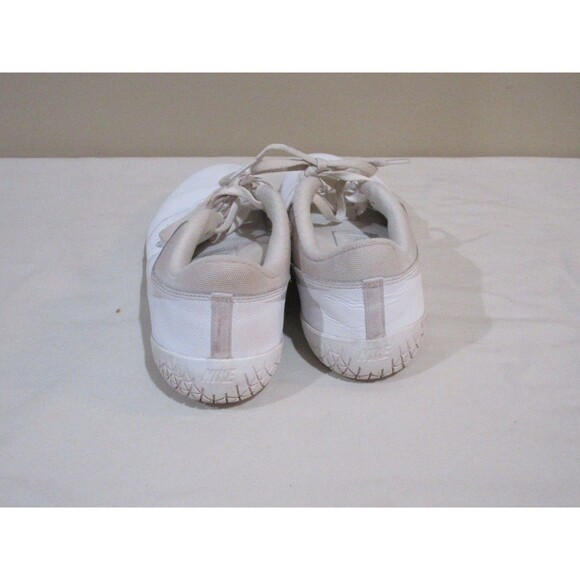 Size 6 - Nike Sideline IV Cheer White - Picture 3 of 4